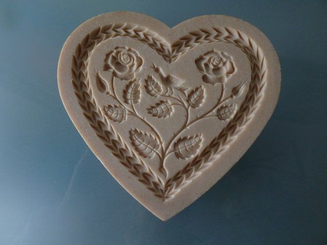 Tutte le decorazioni: Herz 13x14cm, 1,2cm dick. Kunststoff – Usato da Berikon venduto da Ponderoso
