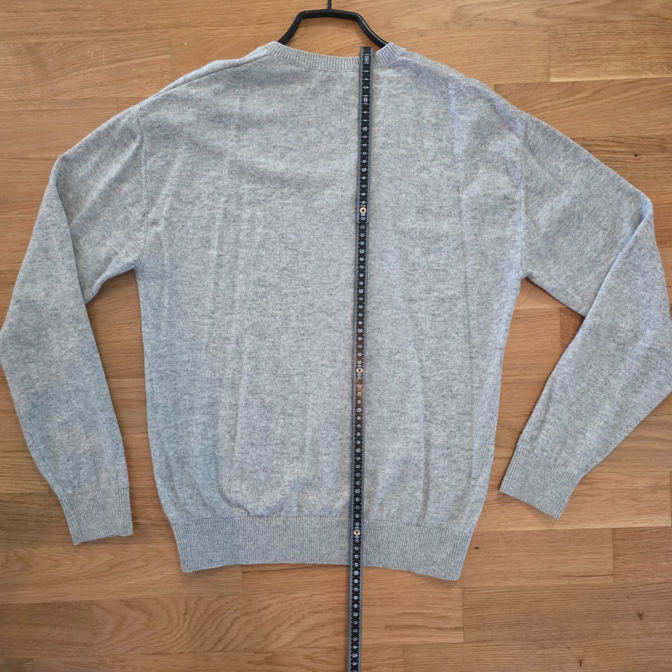 Saint Laurent Maglioni & Felpe: SAINT LAURENT Paris V-Neck Pullover Grau Melange – Nuovo (secondo la descrizione) da Zollikon venduto da Galaxycana 1