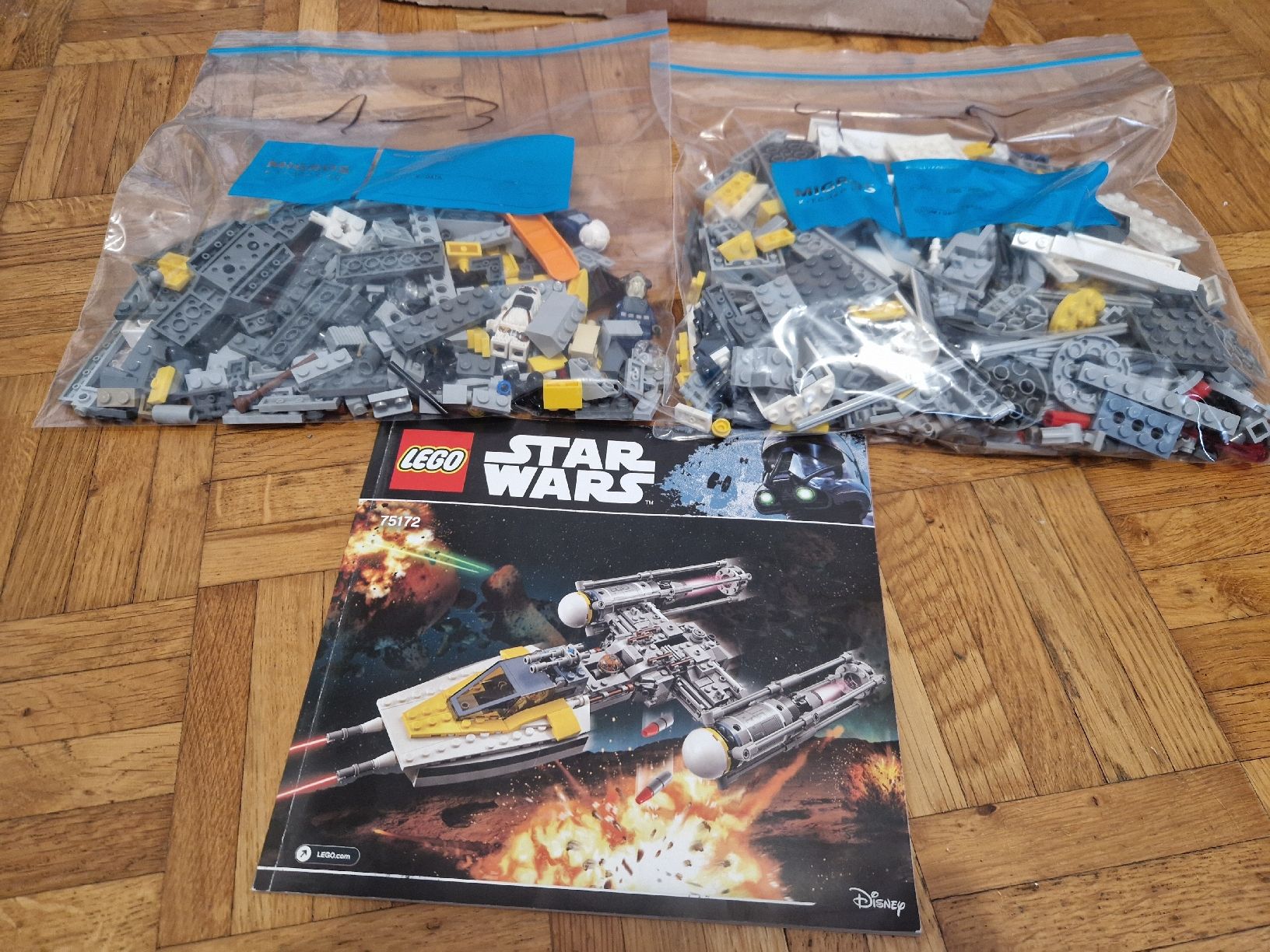Lego Kit di costruzioni: Lego Star Wars 75172 Y-Wing – Usato da sierre venduto da Sikair