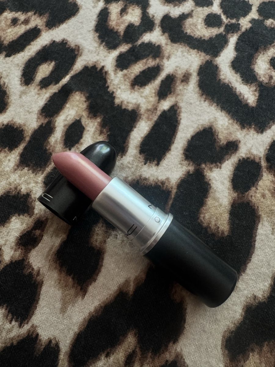 Mac Cosmetics Make-up: MAC metallic lipstick – Usato da Zürich venduto da MHW23