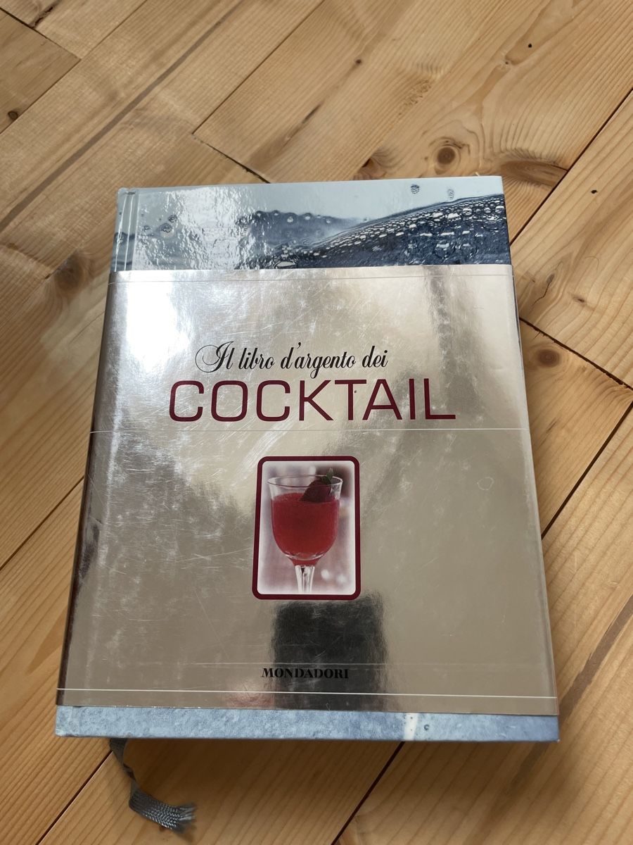 Bücher: Cocktailhandbuch auf Italienisch – Neu (gemäss Beschreibung) aus Biel/Bienne von ilariareda