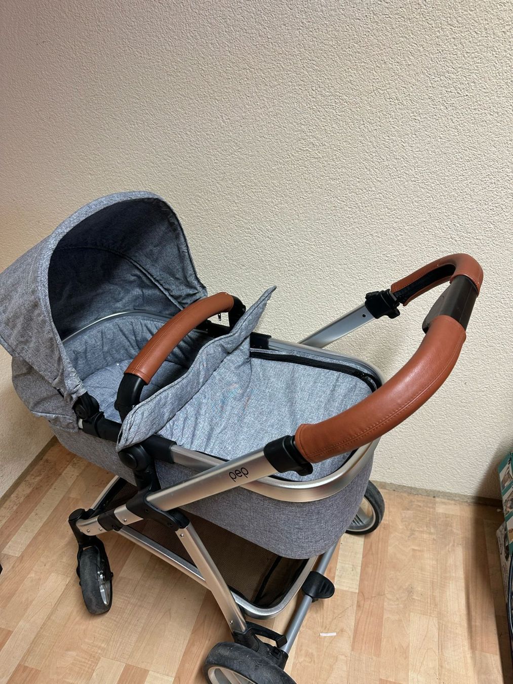 Osann Carrozzine: Osann Kinderwagen – Usato da Hirzel venduto da LisaS06