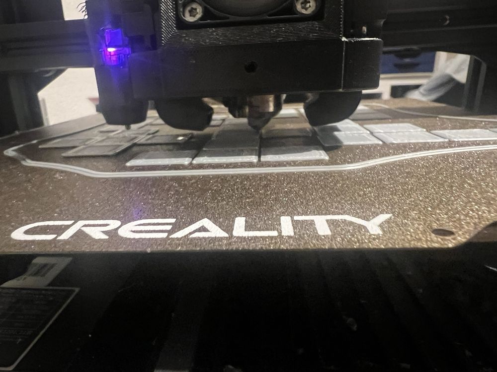 Creality Imprimante 3D: Creality Ender 3 V2 3D Drucker – D'occasion à Luzern par FG1236 2