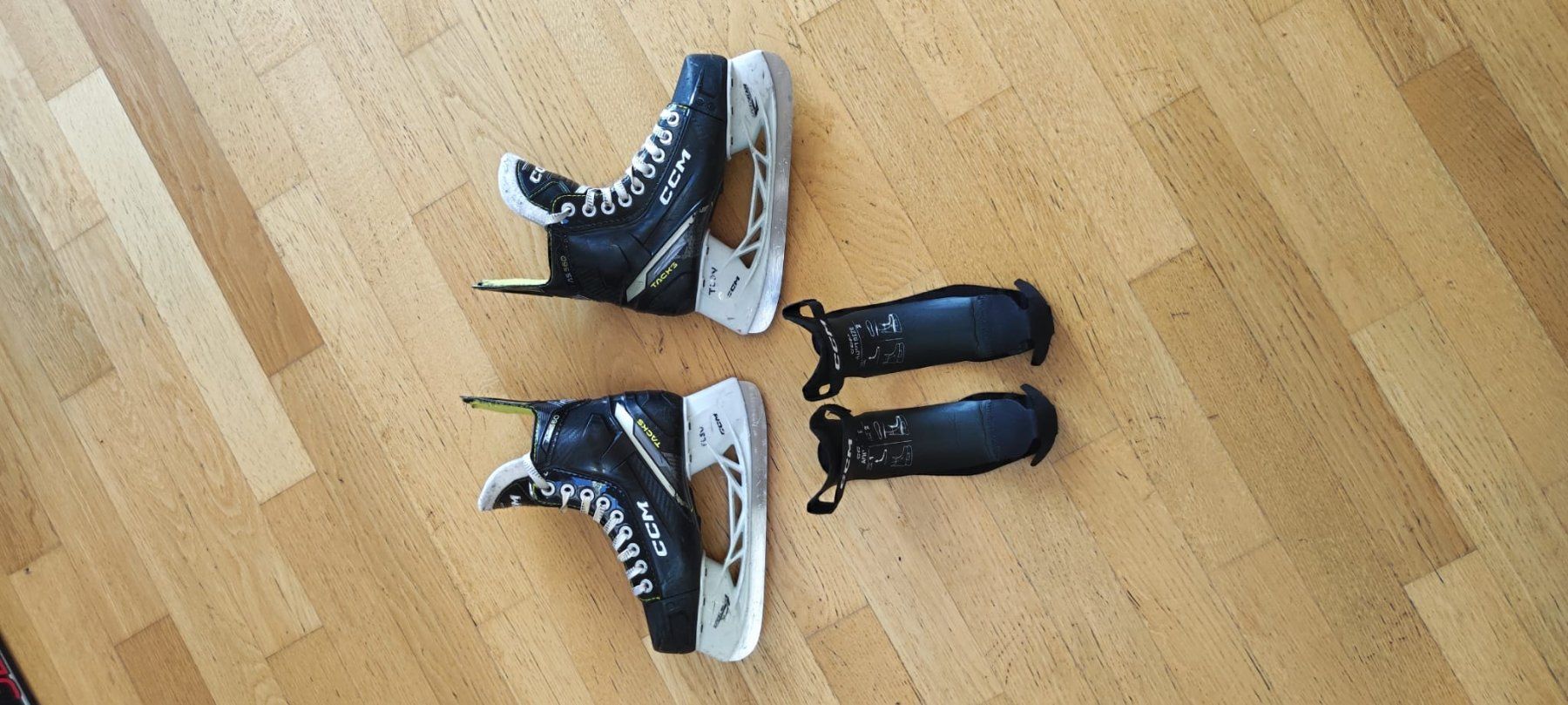 Ccm Schlittschuhe: Schlittshuhe 35 - 36 – Gebraucht aus Oberkulm von ami_599k