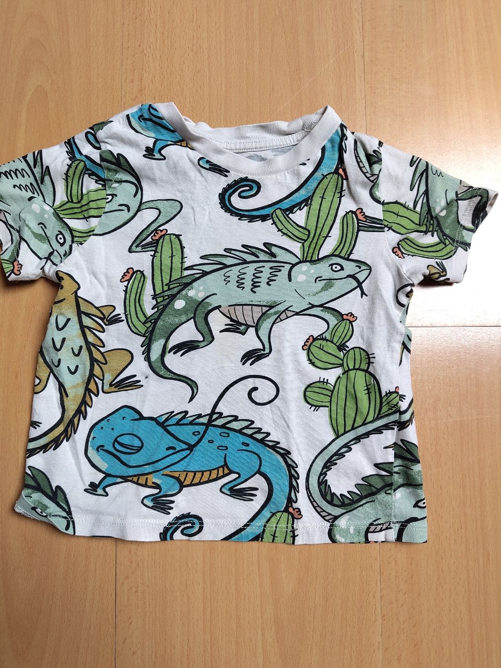 Lotti & Set di vestiti: 7 Kinder Oberteile grösse 92 – Usato da Wiesendangen venduto da sil_j598 5