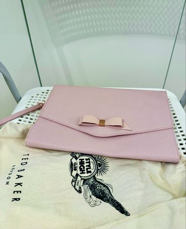 Ted Baker Pink Clutch (new)