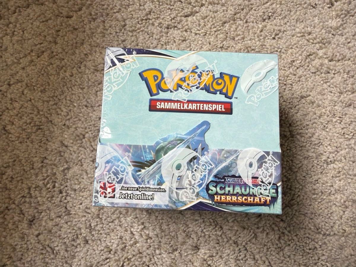 Pokémon Carte collezionabili: Pokemon Schwert & Schild Schaurige Herrschaft – Nuovo e nell'imballaggio originale da Winkel venduto da RiMa95