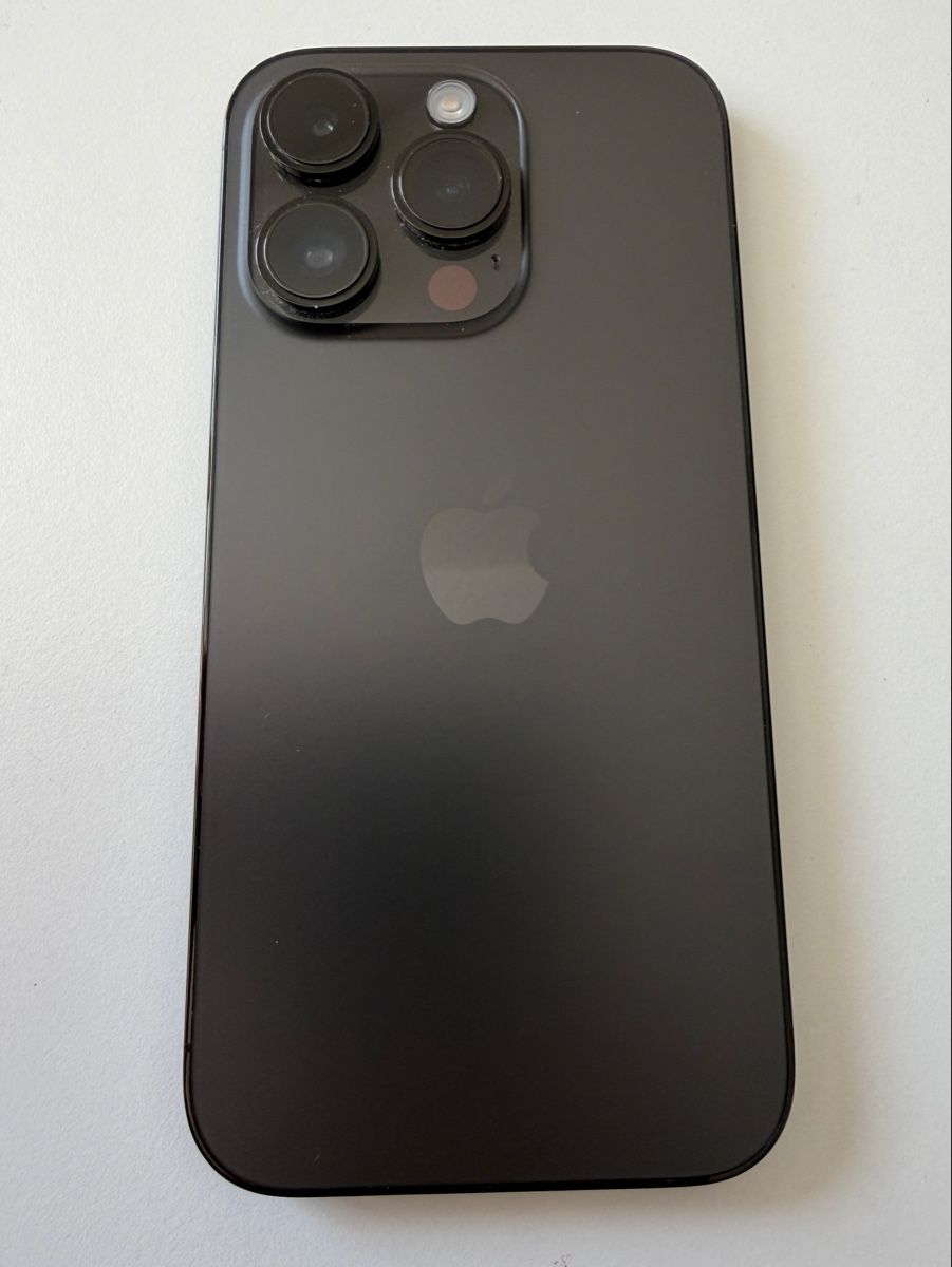 Apple Telefoni cellulari / Smartphones: iPhone 14 Pro, Space Black, 128GB, A2890 – Usato da Gebenstorf venduto da normen78 1