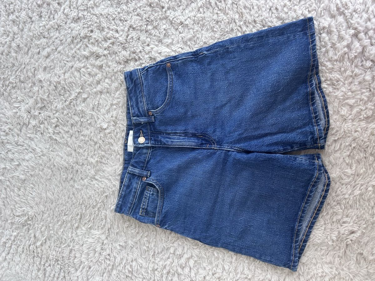 H&M Jeans: Jeans Shorts blau H&M Groesse 36 – Gebraucht aus Appenzell von wep