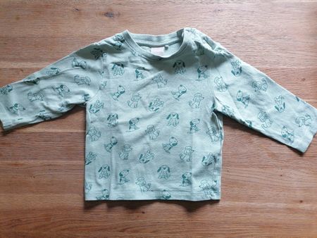 Susses Langarmshirt mit Hunde-Muster, Top Zustand, Grösse 80