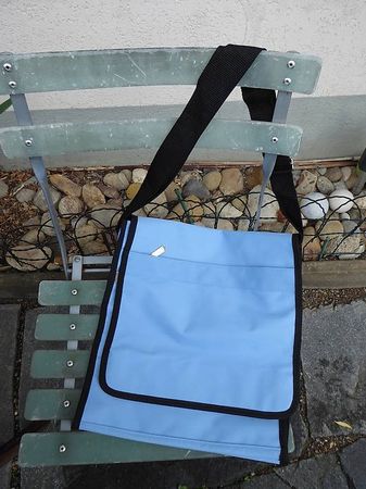 Neue SWITCHER Tasche, hellblau