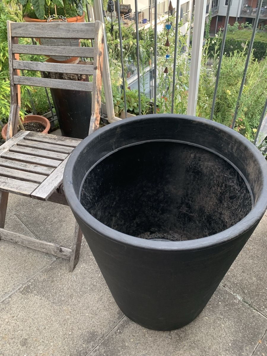 Vasi per fiori: Pflanzentopf XXL – Usato da Zürich venduto da benebiene 1