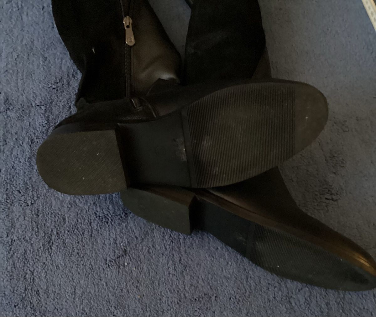 Laura Biagiotti Damenschuhe: Bottes noires – Neu (gemäss Beschreibung) aus Le Landeron von ArianeNi 1