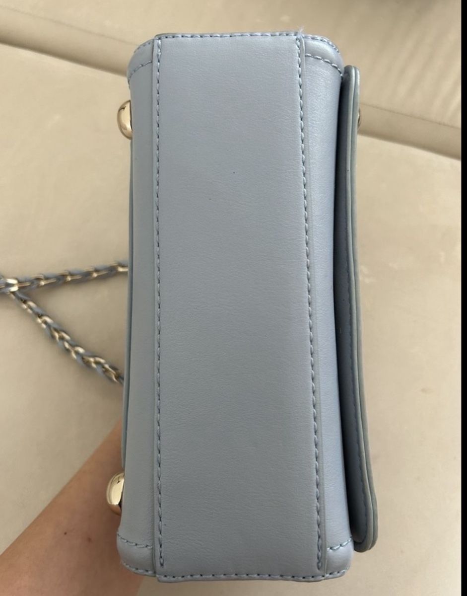 Moschino Borse da donna: Moschino Tasche in Hellblau, Top! – Nuovo (secondo la descrizione) da St. Gallen venduto da oli_ryy9 7