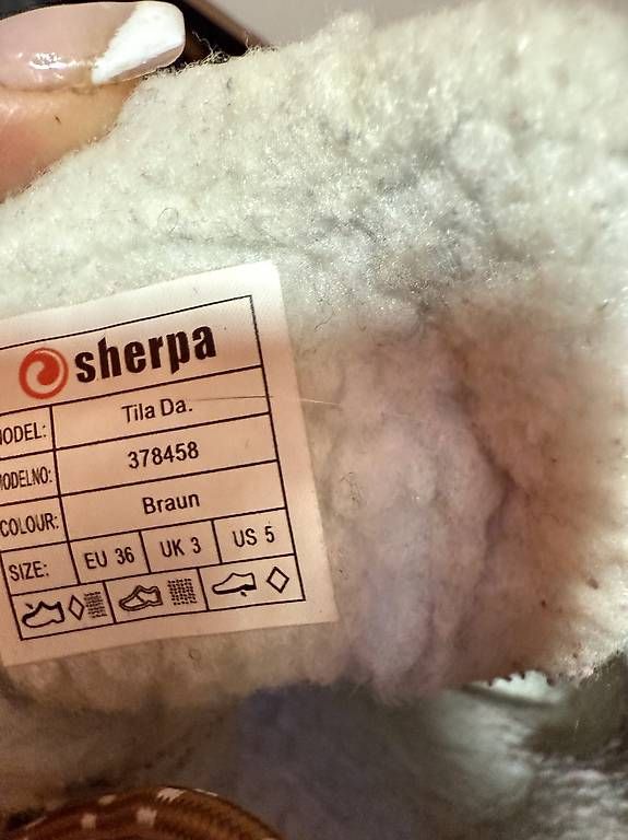 Chaussures femmes: Sherpa Winterschuhe Boots – D'occasion à Buchs AG par Cres3 2