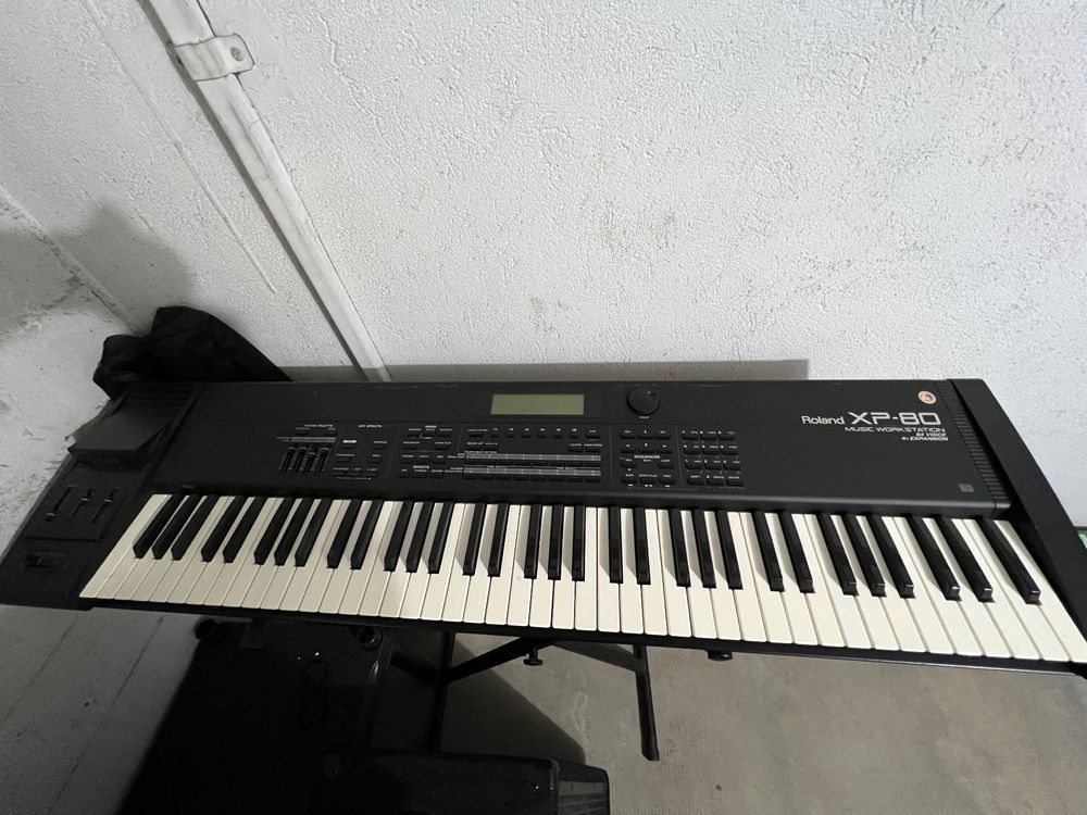 Clavier synthétiseur Roland XP-80 occasion