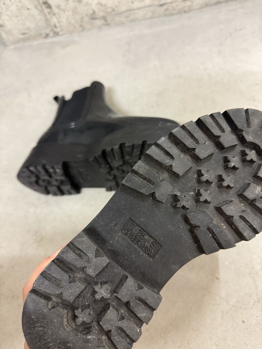 Scarpe da donna: Schwarze Stiefeletten – Usato da Winterthur venduto da ste_5vfj 4