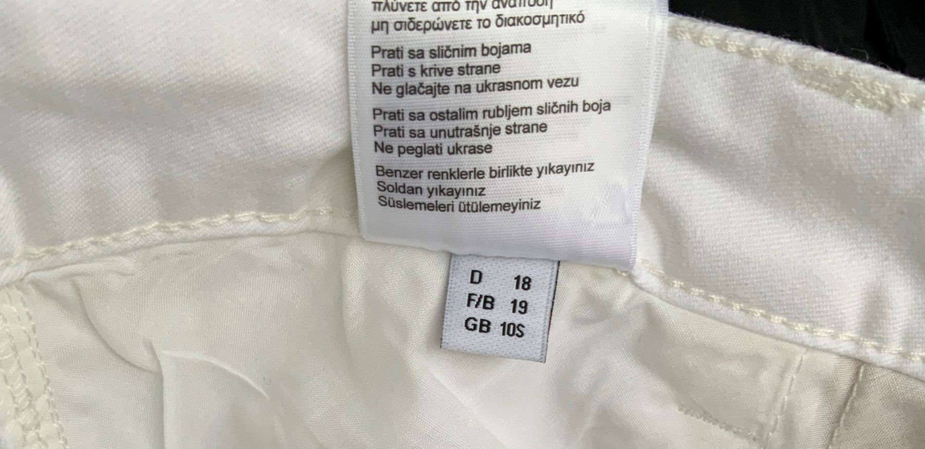 Madeleine Jeans: Madeleine Jeans weiss Grösse D 18 – Neu (gemäss Beschreibung) aus Berneck von Ordnung2021 6