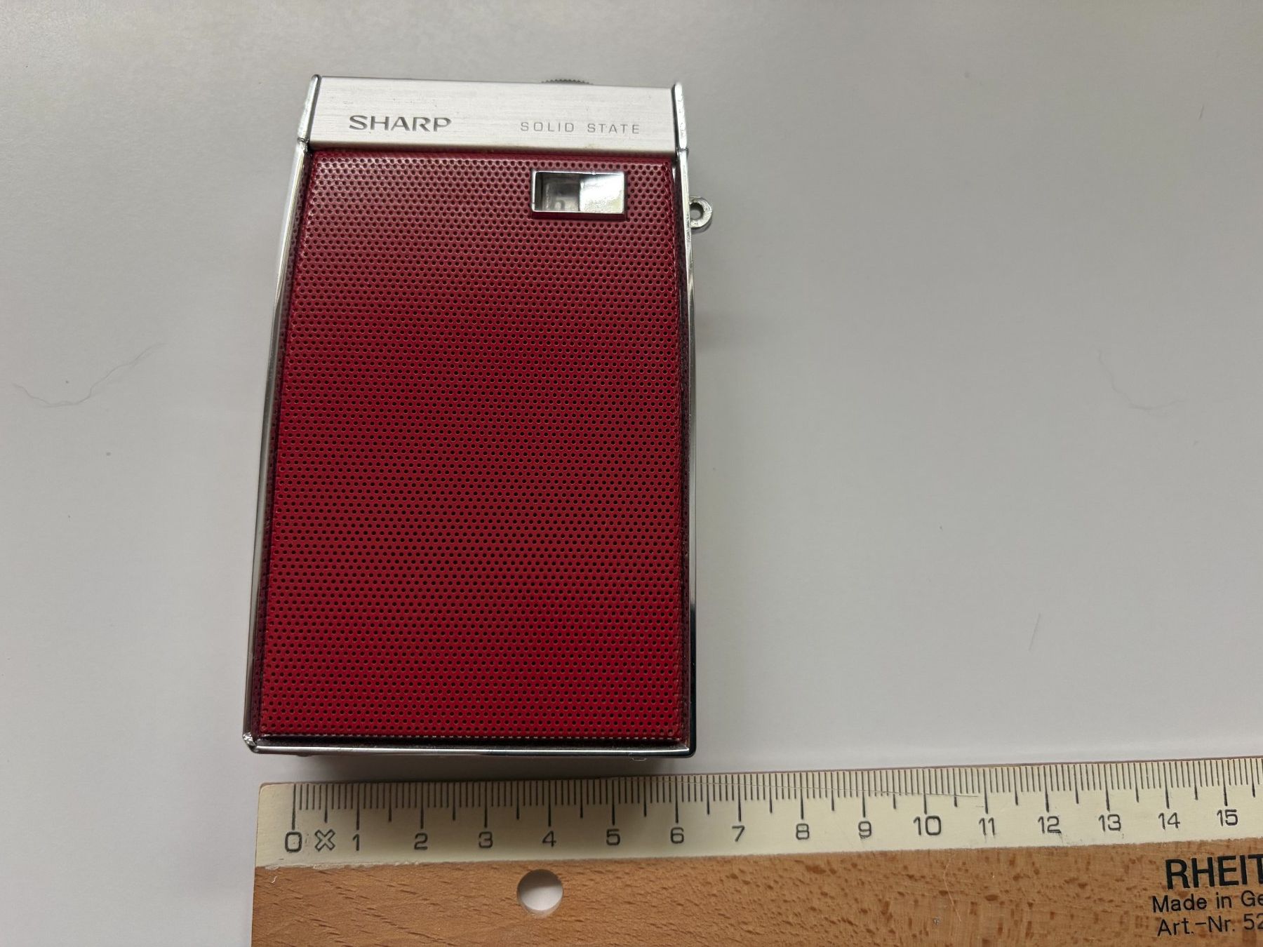 Sharp Radio: Sharp Taschenradio Solid State , Versand möglich – Difettoso da Langnau am Albis venduto da Danig0 3