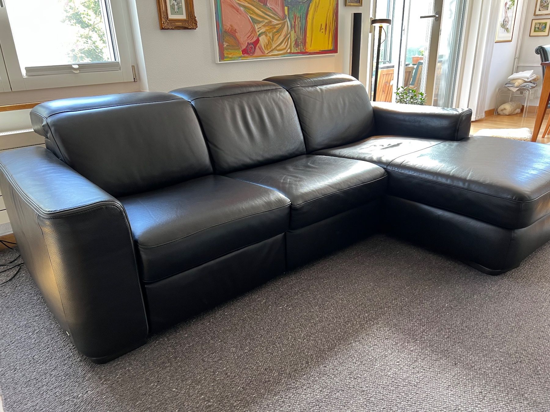 Natuzzi Divani: Relaxsofa elektrisch Natuzzi Diesis mit Chaise Longue – Usato da Solothurn venduto da Teinele