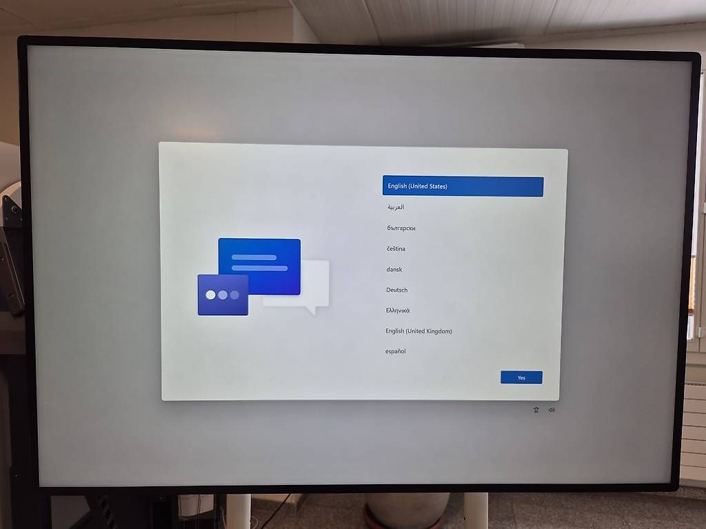 Microsoft Monitor: Microsoft Surface Hub 2S, auf Teams Rooms updated – Usato da Dottikon venduto da ww.aritex.ch 2