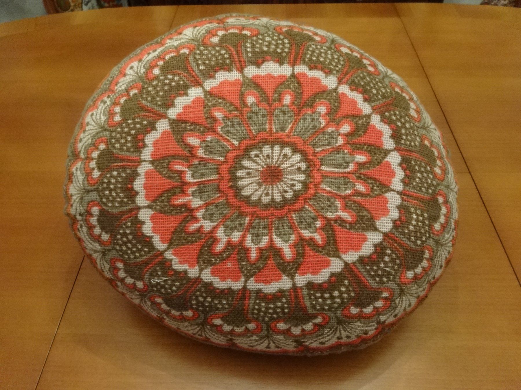 Coussins: Coussin - pièce unique ! – Neuf avec emballage d'origine à Biel/Bienne par milamila02