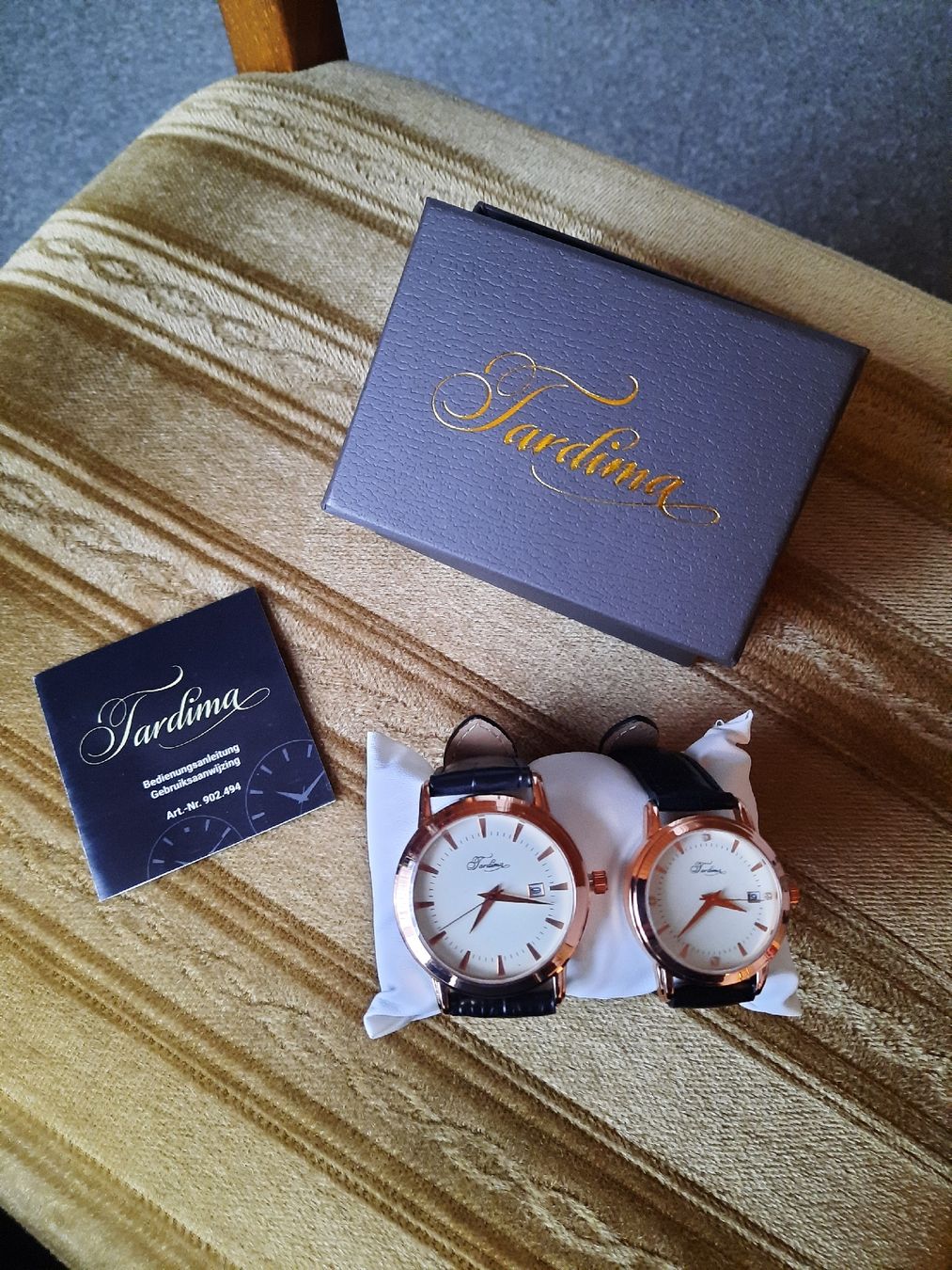 Montres: Armbanbuhren – Neuf avec emballage d'origine à Kollbrunn par smart777