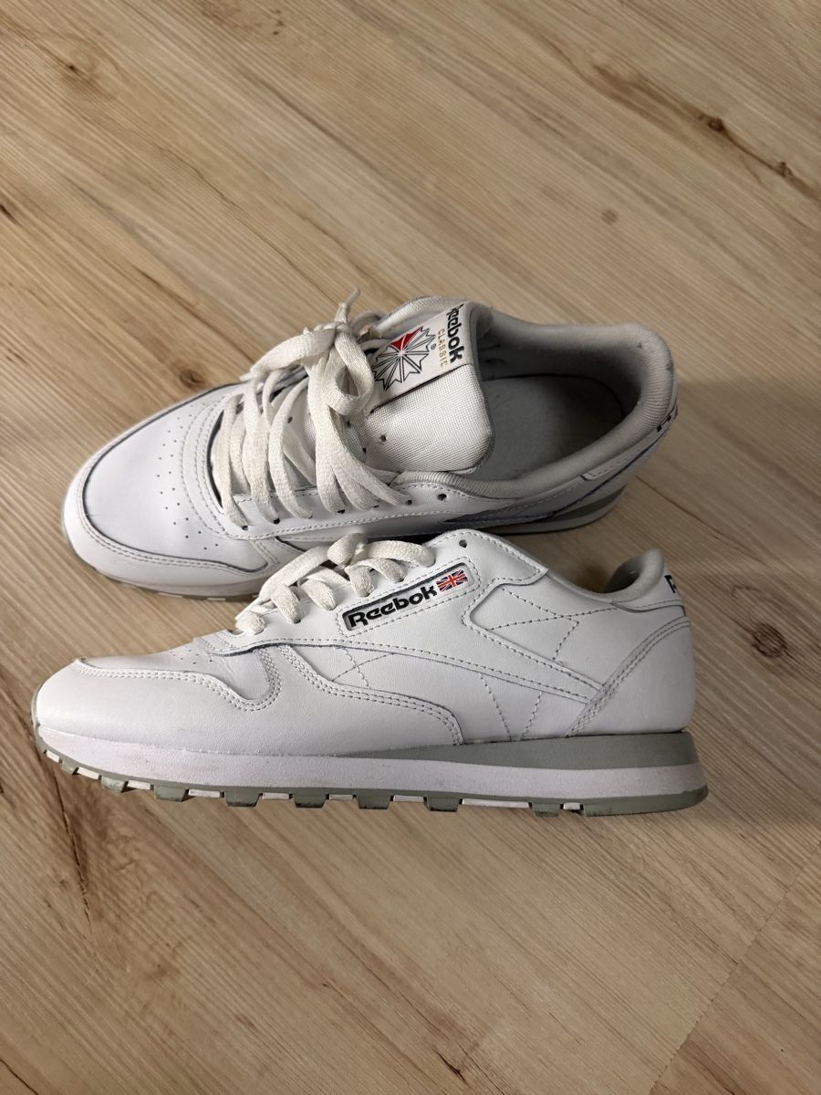 Reebok Herrenschuhe: Reebok Classic Sneaker weiss – Gebraucht aus Au ZH von sel_z8vp