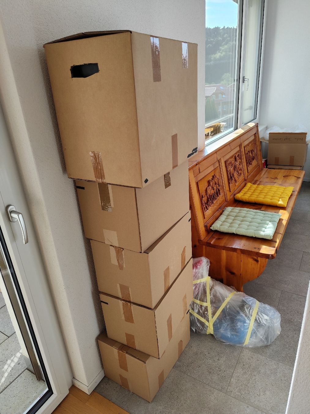Cartons: Umzugskartons  – D'occasion à Grossdietwil par bie_2bn5 2