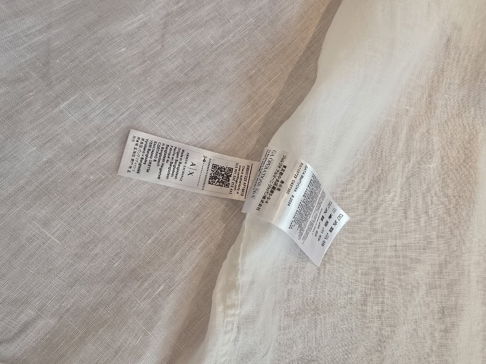 Armani Camicie: Armani Herren Hemd Gr.XL neuwertig  – Nuovo (secondo la descrizione) da Rorschacherberg venduto da Olgamedved 7