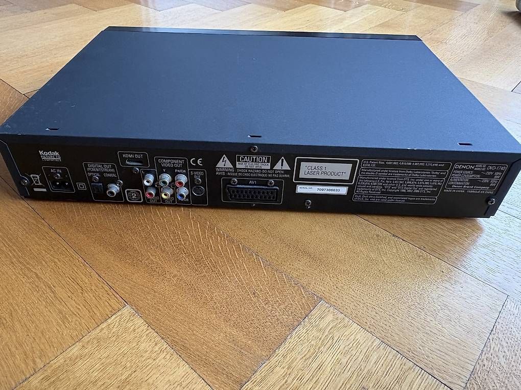 Denon Systèmes audio & multimédias: DVD Player Denon – D'occasion à Basel par giraffe028 2