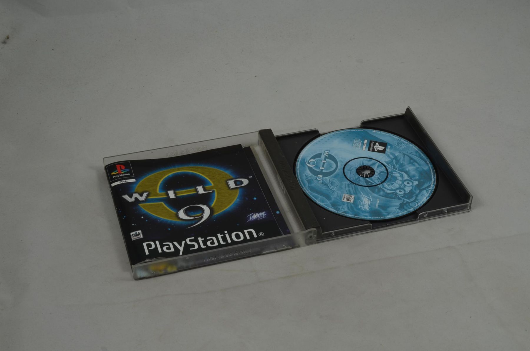 Giochi: Wild 9 PS1 Spiel CIB (gut) – Usato da Buchs AG venduto da SellAndBuyX 2