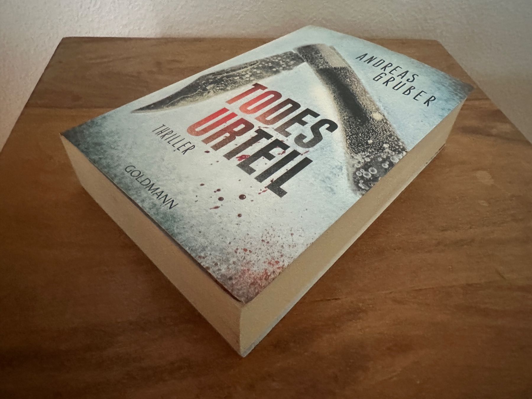 Bücher: Todesurteil - Andreas Gruber 📚 Thriller – Gebraucht aus Horgen von flyingpenguin2000 3