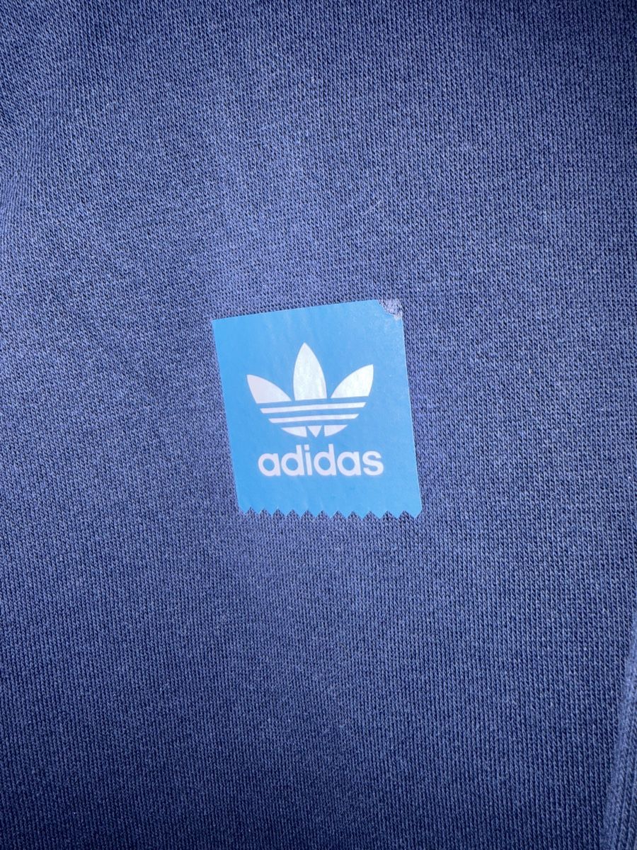 Adidas Pulls & Sweat-shirts: Retrodesign Adidas Pullover – D'occasion à Zürich par GucciPlantCustom 4