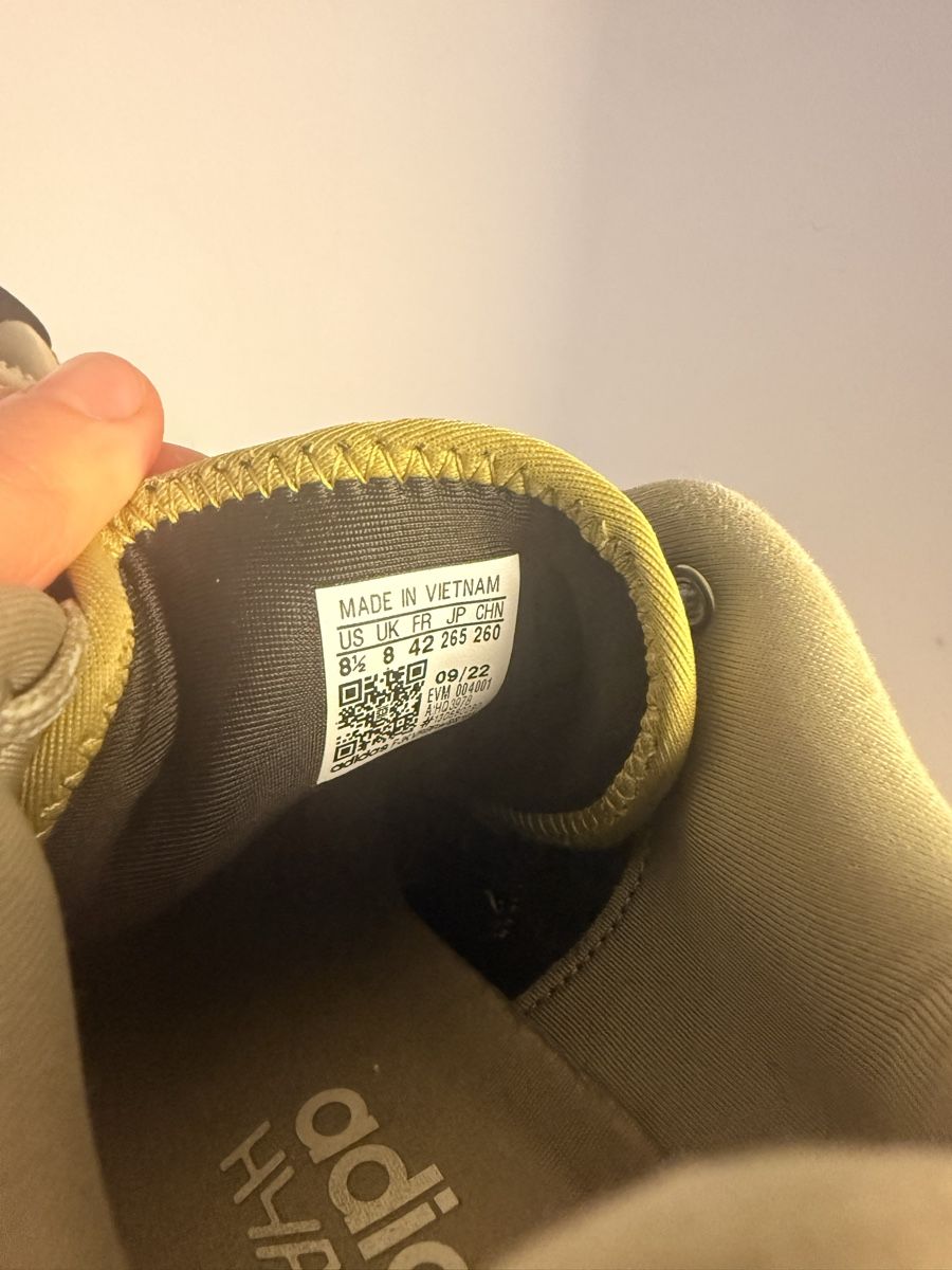 Adidas Herrenschuhe: Adidas Outdoorschuhe Gr. 42 – Gebraucht aus Zürich von ver_5tjm 2