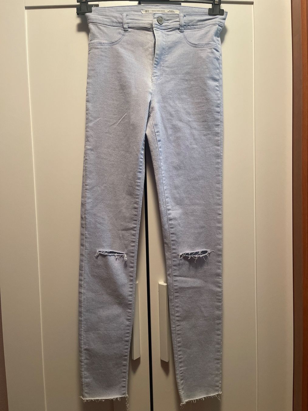 Zara Jeans: Jeans ZARA – Gebraucht aus Rancate von Waly__
