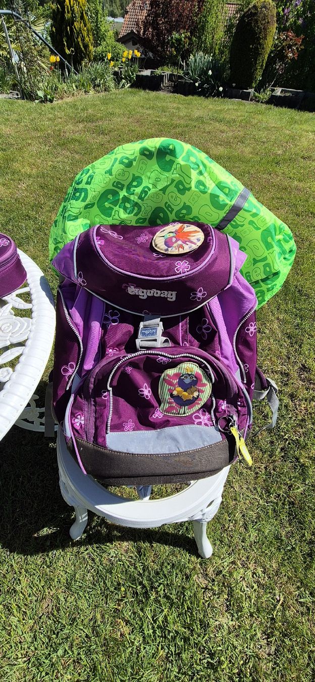 Borse & Zaini: Ergobag Schulrucksack & Sportrucksack Gratis Zubehör !!! – Usato da Oberwil-Lieli venduto da cla_j25n 3