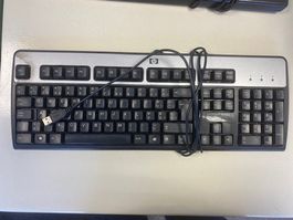 HP Tastatur, schwarz, USB - Ideal fürs Homeoffice!