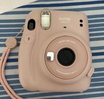 Fujifilm Instax Mini 11 Pink Sofortbildkamera guter Zustand