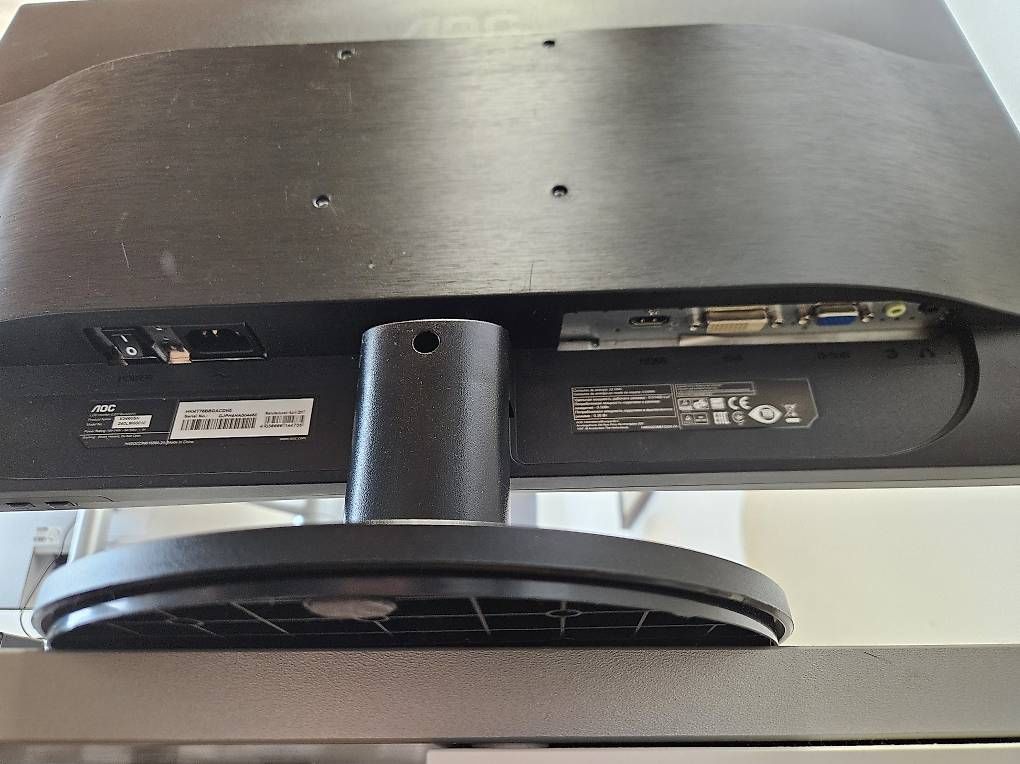Ecrans: Monitor AOC E2560S – D'occasion à Pratval par hirschi.silas 1