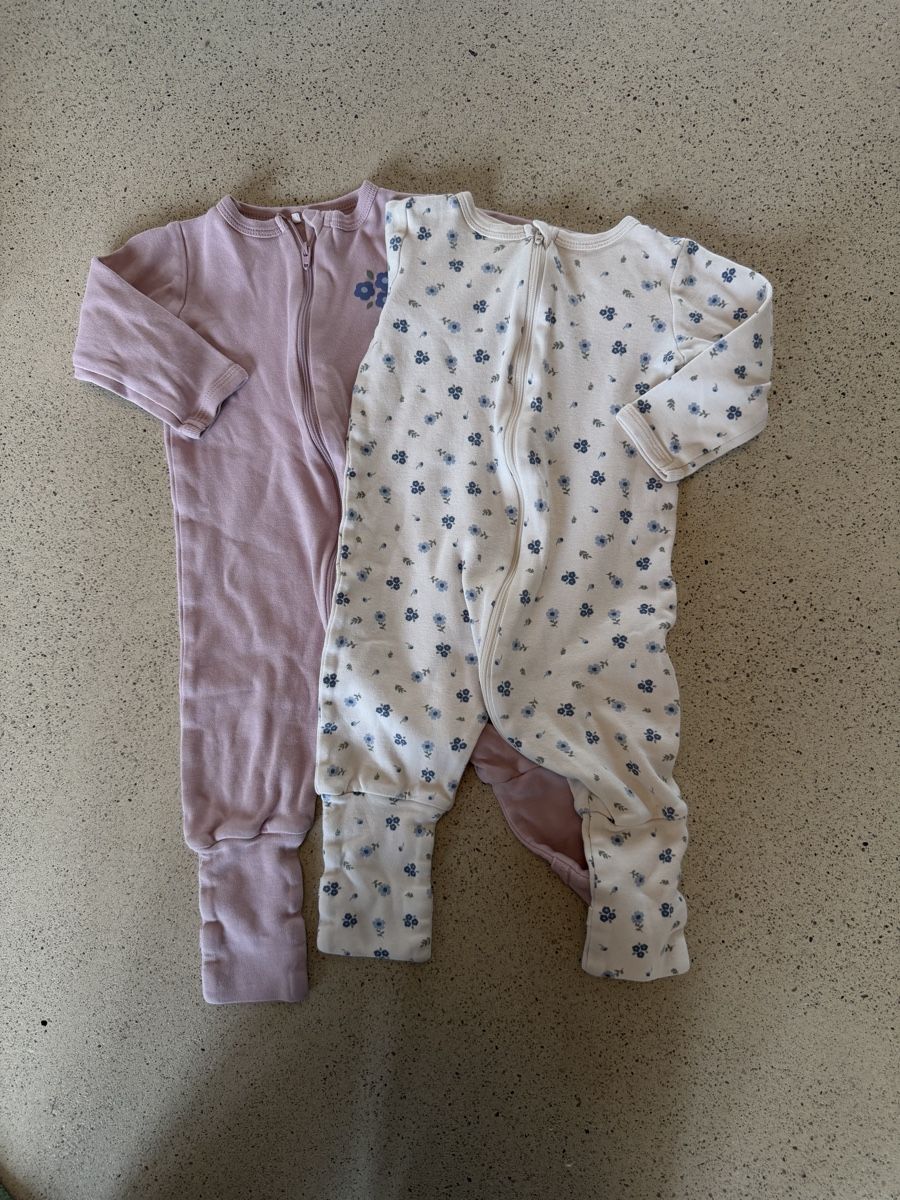 Lotti & Set di vestiti: Kleiderpaket Gr. 74 – Usato da Zürich venduto da Cia91 5