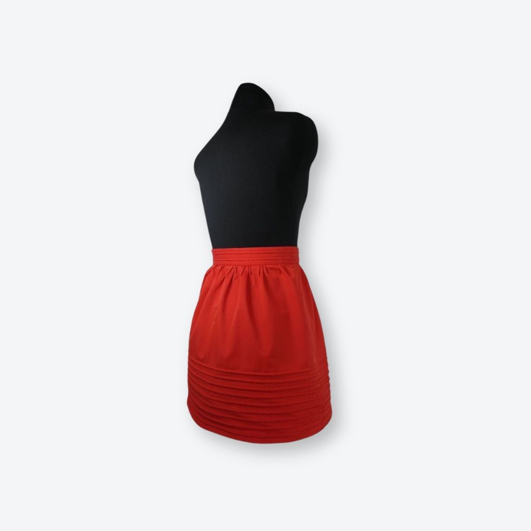 Gonne: Roter Rock in Gr. 34 – Usato da Oberkirch LU venduto da petitefashion 1