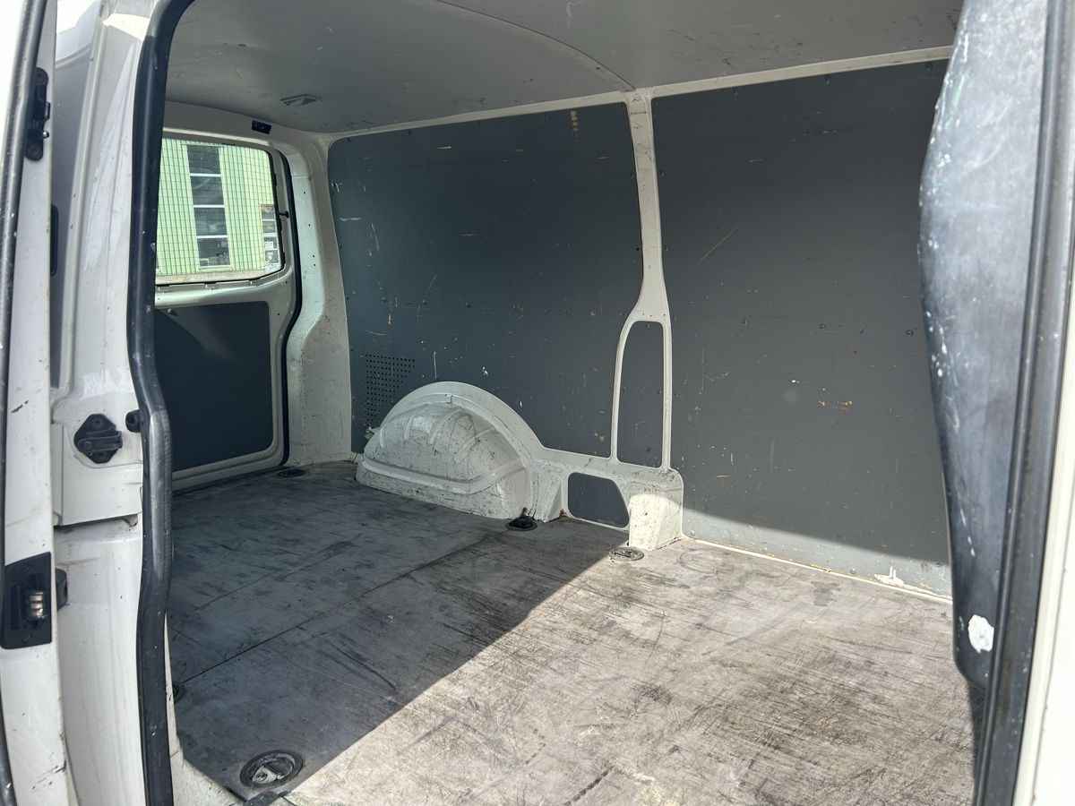 VW Automobili: VW T5 / mit Klima (AC) – Usato da Wallbach venduto da SchnellAutomobile 5