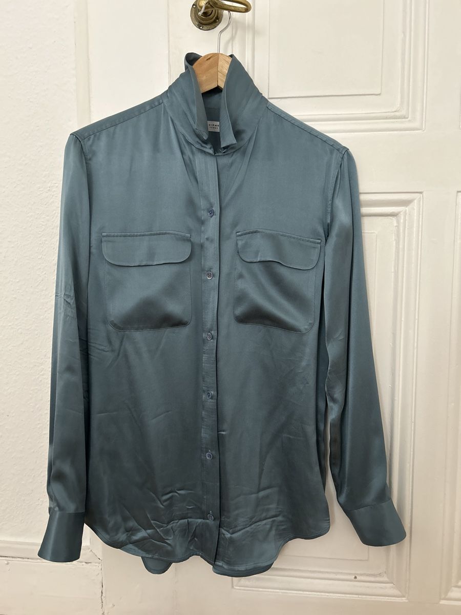 Equipment Camicette: Blue Silk Shirt Equipment XS – Nuovo (secondo la descrizione) da Genève venduto da TreasureChest 1