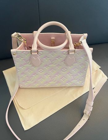 👜 ❤️LOUIS VUITTON ONTHEGO PM STARDUST💋