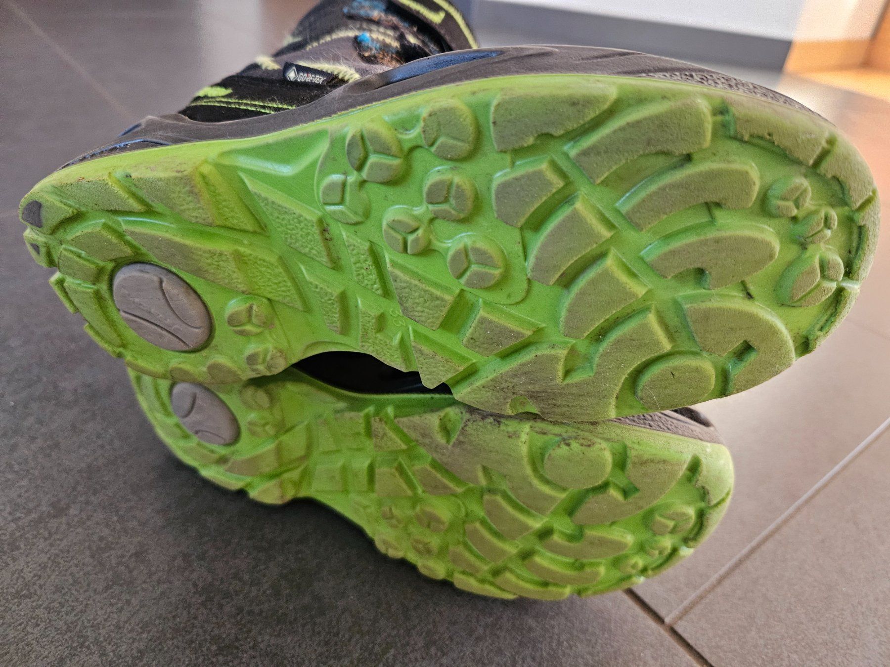 Lowa Scarpe per ragazzi: Lowa Winterschuh Gr. 33 – Usato da Hemberg venduto da son_qz7m 1