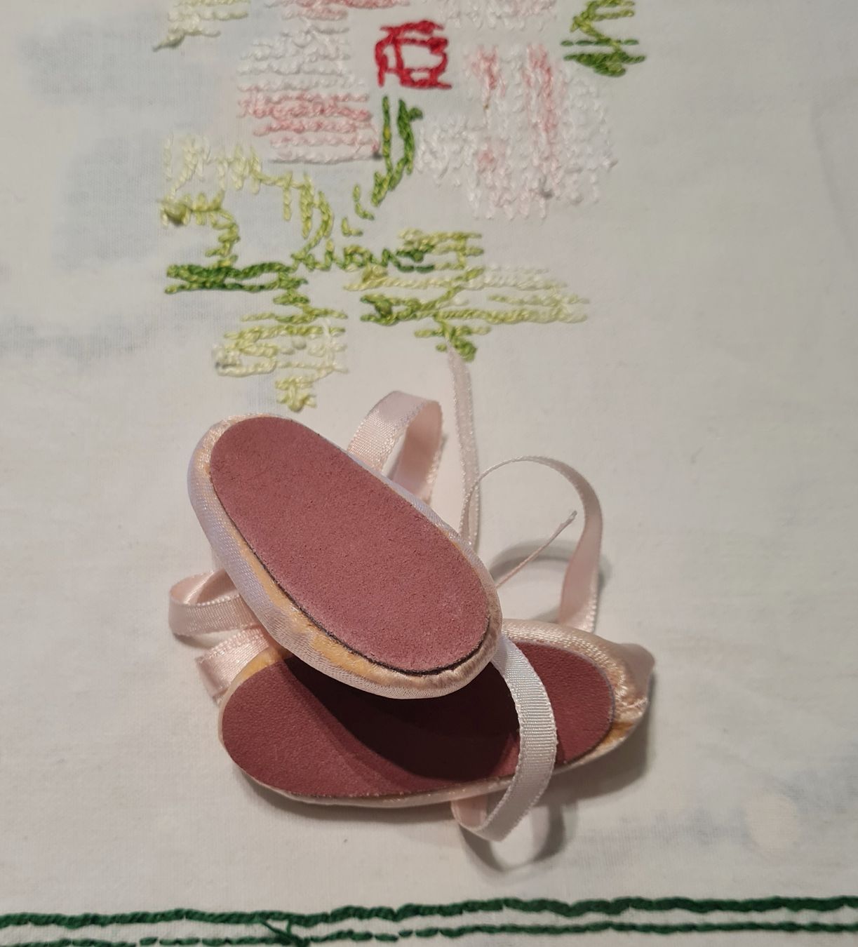 Sasha Morgenthaler Poupées: Sasha Puppe Original Balletschuhe – D'occasion à Siebnen par annigannig 2