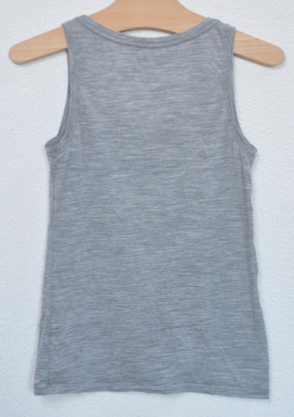 Icebreaker Top: Ärmelloses, hellgraues Shirt/Top von Icebreaker – Usato da Niederhasli venduto da littledrop 1