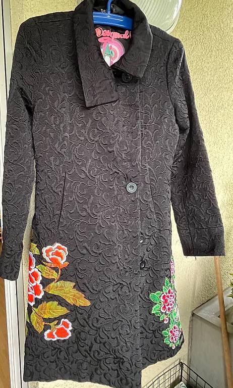 Desigual Cappotti: Damenmantel – Usato da Ebikon venduto da Schwan08