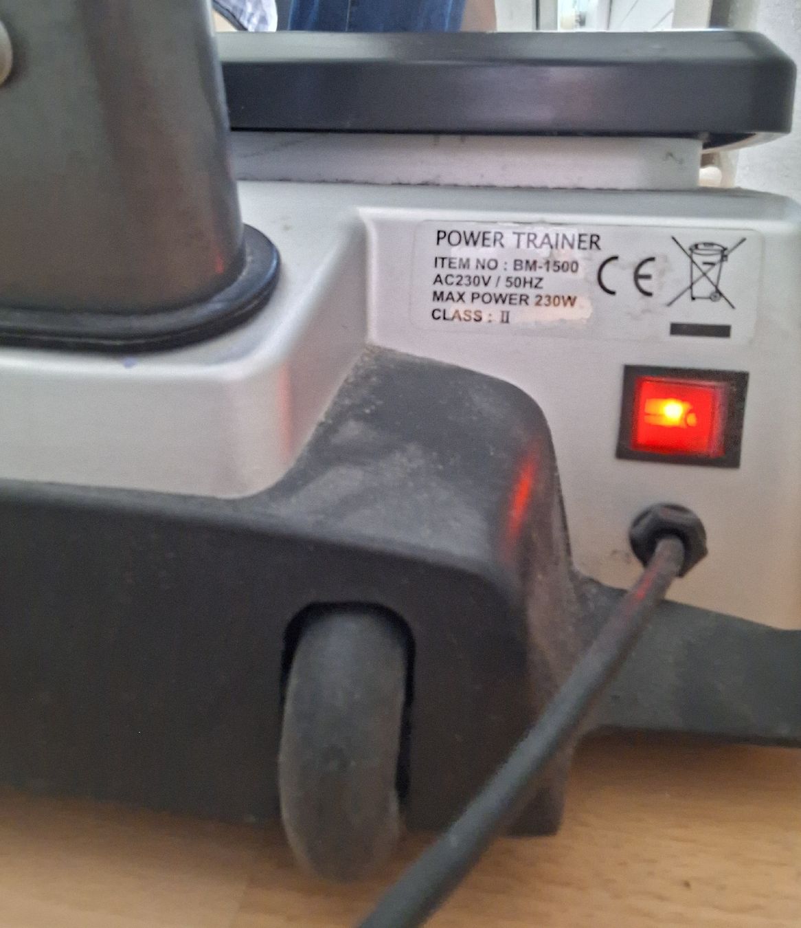 Hometrainer: Vibrationsplatte – Gebraucht aus Urtenen-Schönbühl von jne_mvm7 4